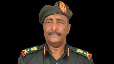 أول قرار من البرهان بعد دخوله القصر الجمهوري في السودان