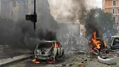 تدمير ثلاث سيارات لـ