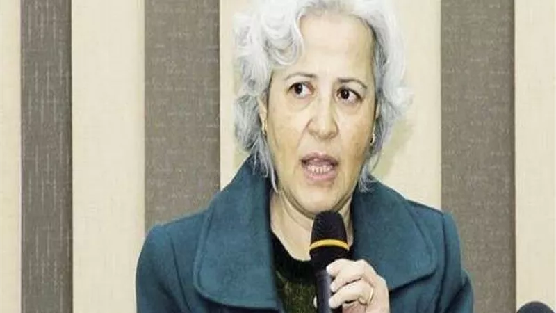 منى مينا: إنشاء كليات طب خاصة دون مستشفى جامعي انهيار للتعليم الطبي