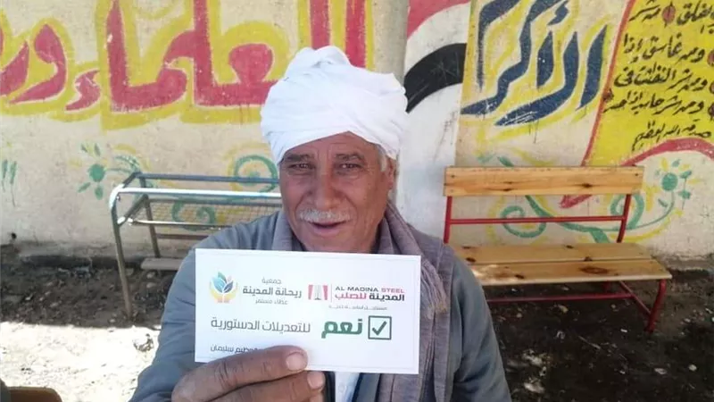 بالصور.. توافد الناخبين على مقر لجان الانتخابات بالعياط