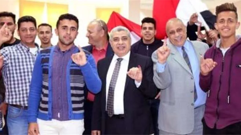رئيس جامعة طنطا: وفرنا أتوبيسات للطلبة والعاملين المتجهين للجان الاستفتاء