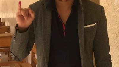 مالك نادي ترموف التشيكي يدلي بصوته في التعديلات الدستورية