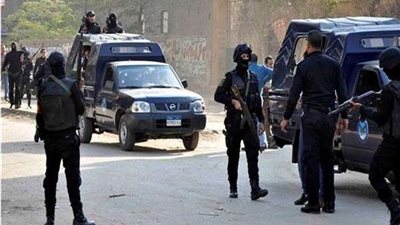 ضبط 3 عناصر إجرامية في مداهمات أمنية لمنطقة السحر والجمال بالشرقية