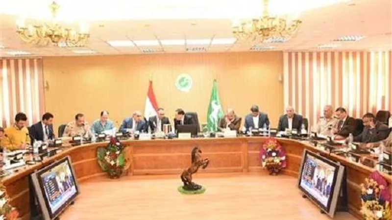 محافظ الشرقية: لا مشاكل بجميع لجان التصويت في اليوم الثاني للاستفتاء