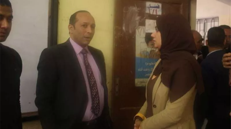 بالصور.. نائب محافظ القليوبية يتفقد اللجان الانتخابية بالمحافظة