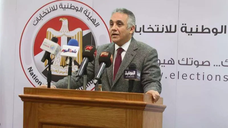 الوطنية للانتخابات: استفتاء تعديلات الدستور ينتهي في التاسعة دون تمديد