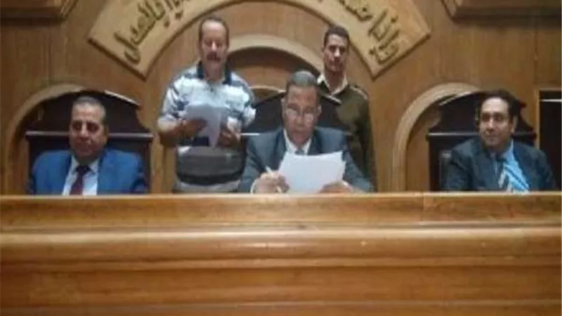 حبس قهوجي عام لاتهامه بحيازة سلاح ناري بدون ترخيص