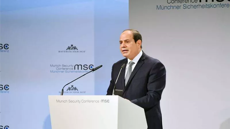 اليوم الرئيس السيسي يشهد احتفالية عيد العمال بالإسكندرية