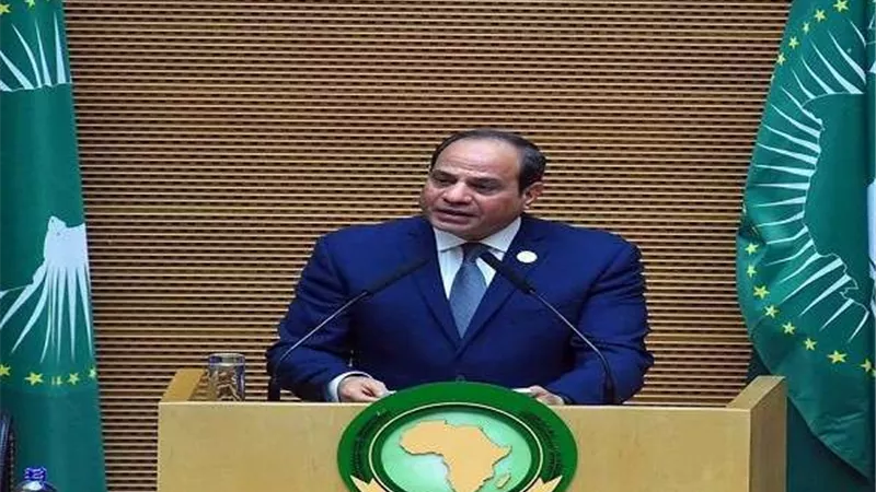 بالأسماء.. كبار رجال الدولة يشاركوا باحتفالية عيد العمال بالإسكندرية