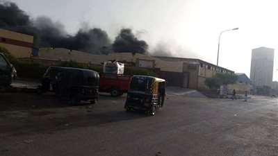 حريق هائل يلتهم حظيرة مواشي بالغربية