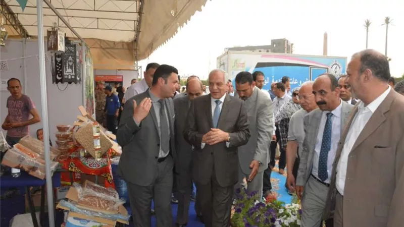 افتتاح معرض 