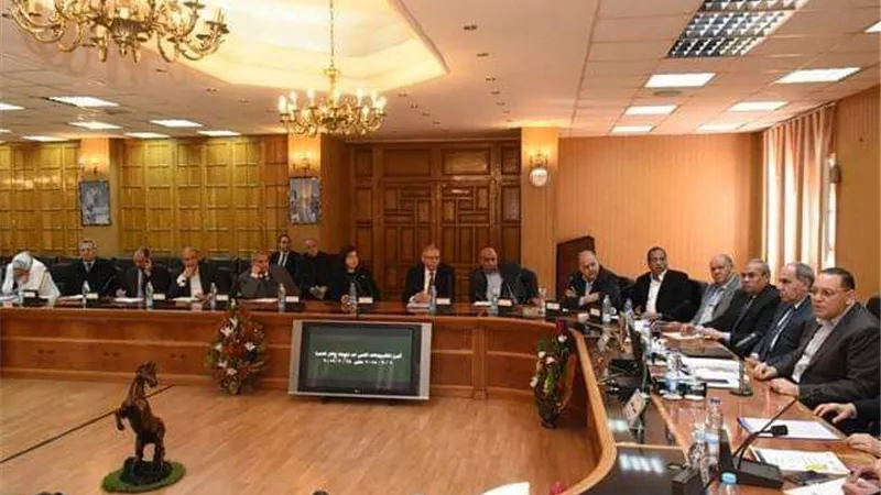 محافظ الشرقية يترأس لجنة اختيار مدير إدارة بديوان المحافظة