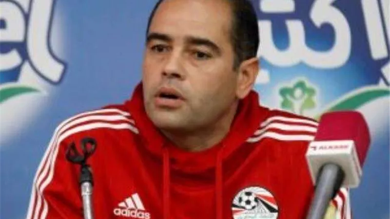 إيهاب لهيطة يكشف سبب بكاء محمد صلاح بعد إصابته أمام نيوكاسل