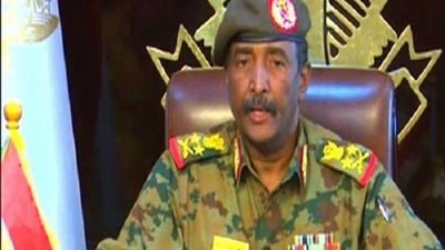 المجلس العسكري السوداني يقيل عدداً من المسؤولين