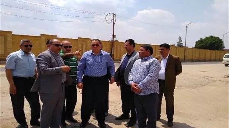 محافظ الشرقية يتابع خطة تنفيذ طلاء واجهات المباني والنوافذ