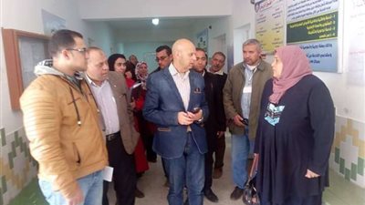 استمرار الحملات المكثفة على مصانع الأغذية بقيادة وكيل صحة الشرقية