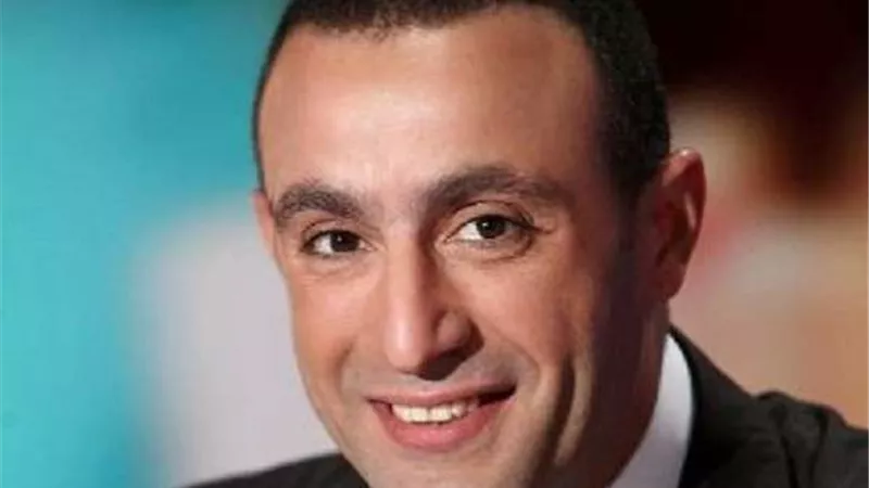 أحمد السقا يستعين بصورة والده الحقيقي بالحلقة الرابعة من 