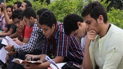 اليوم.. تسليم أرقام جلوس طلاب الثانوية العامة