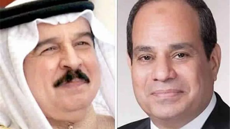 السيسى يستقبل ملك البحرين في مطار القاهرة