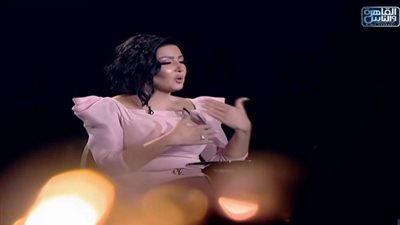 بالفيديو..سمية الخشاب لأحمد سعد: 