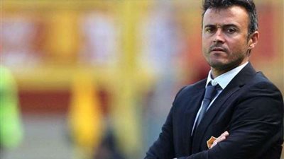 إنريكي يعلن قائمة إسبانيا لمواجهتي جزر الفارو والسويد
