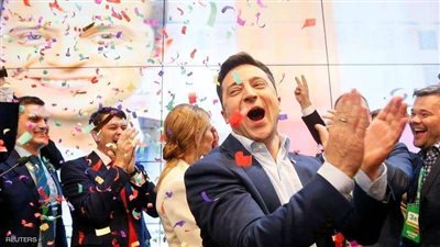 انهيار الائتلاف الحاكم في أوكرانيا قبل أيام من تنصيب الرئيس المنتخب