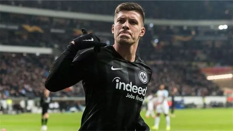 تقارير: ريال مدريد يقترب من حسم صفقة يوفيتش