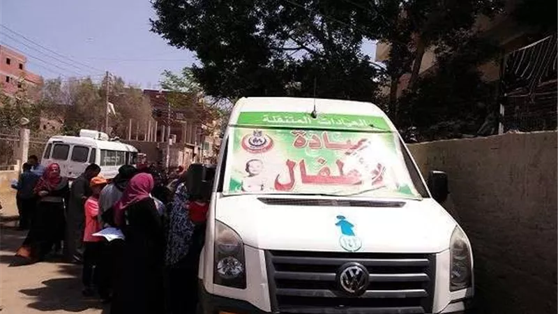 توقيع الكشف الطبي المجاني لـ 2379 مريض بقافلة طبية وعلاجية بالشرقية