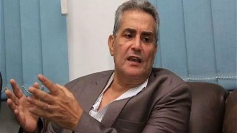 كمال مغيث: النظام الجديد يُضحى بالتعليم التقليدي دون ضمان الحديث
