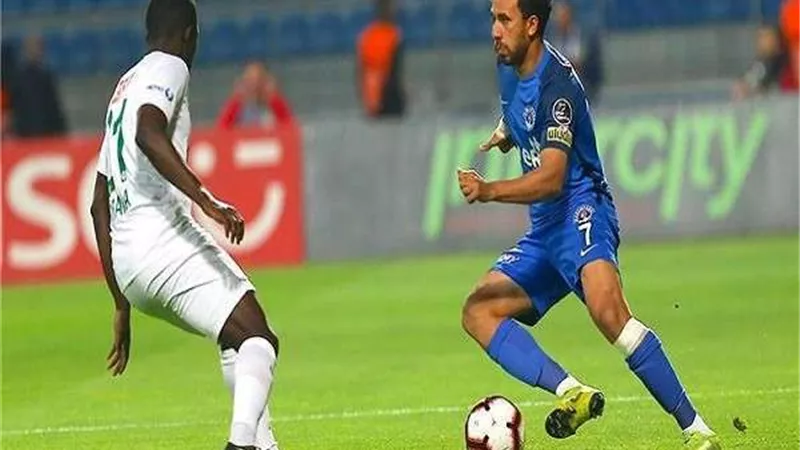 بمشاركة كريم حافظ وتريزيجيه.. قاسم باشا يتعادل مع كونياسبور بالدوري التركي