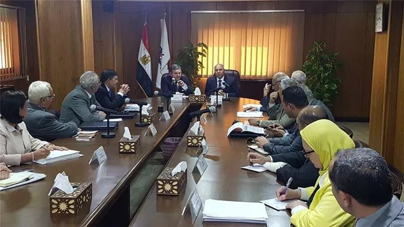 هشام توفيق: تدشين خط ملاحي بين السخنة وشرق إفريقيا أكتوبر المقبل