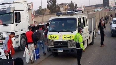 حملات مرورية مكثفة بالشوارع والميادين لضبط المخالفات