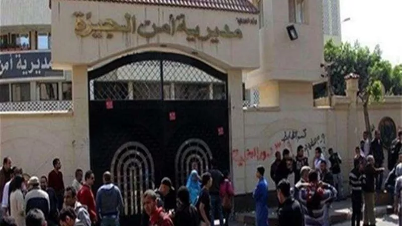 لمخالفتهم الشروط.. ضبط باعة جائلين بالمنطقة الأثرية في الهرم