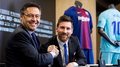 أول تعليق من رئيس برشلونة على فوز ميسي بالحذاء الذهبي
