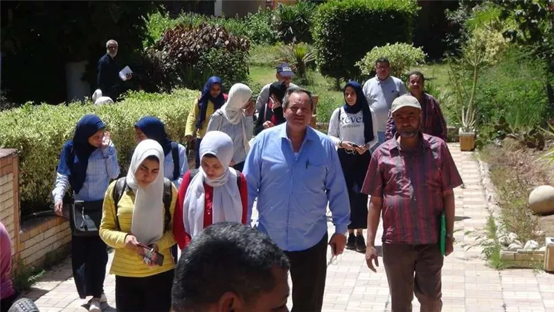 غدًا طلاب أولى ثانوي يواصلوا امتحانات الفصل الدراس الثاني