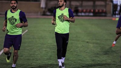 ثنائي شباب الأهلي يخوضان تدريبات تأهيلية في التتش