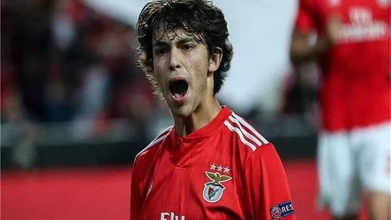 أتلتيكو مدريد يستقر على بديل جريزمان