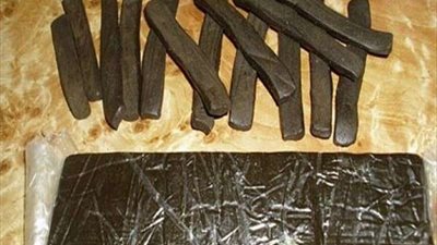 أمن التجمع الخامس يضبط عاطلين بمواد مخدرة قبل توزيعها في العيد