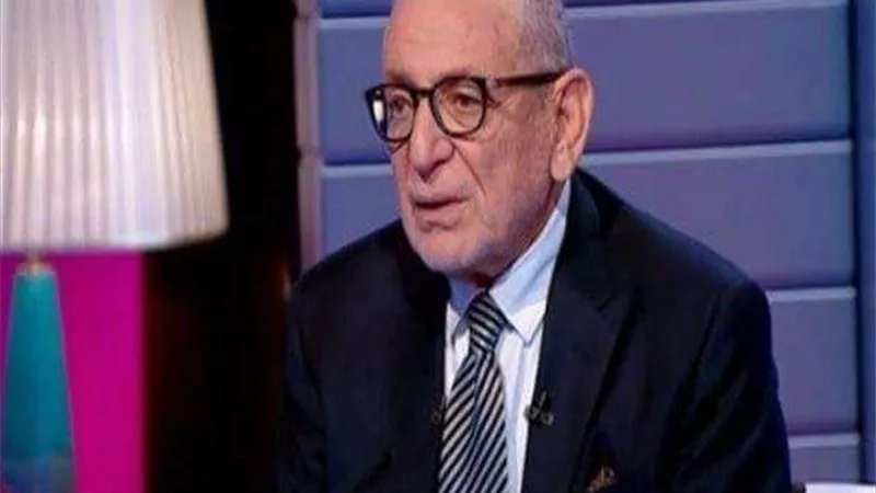 عدلي القيعي يكشف حقيقة انسحاب الأهلي من الدوري