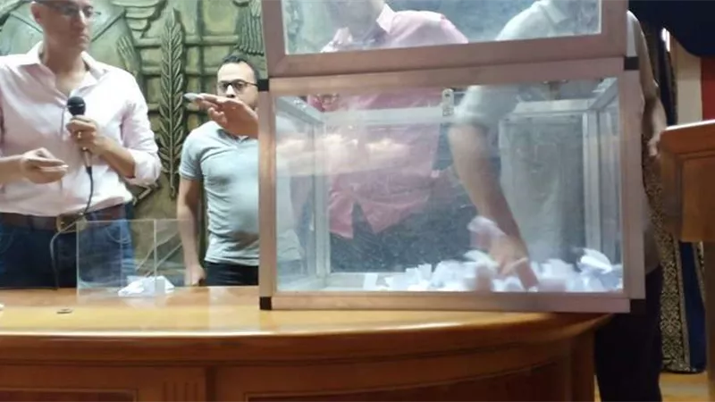 بالصور.. نقابة الصحفيين تجري قرعة علنية اليوم لموسم الحج