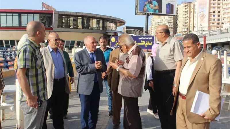 هيئة مكتب المعلمين تتفقد نادي الشاطئ وتوجه بسرعة انتهاء الترميمات