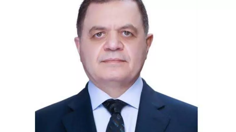 وزير الداخلية يهنئ مفتي الجمهورية بعيد الفطر
