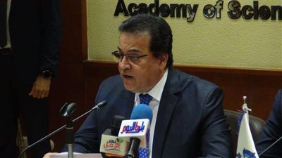 التعليم العالي تُصدر قرار بغلق كيانًا وهميًّا بالجيزة
