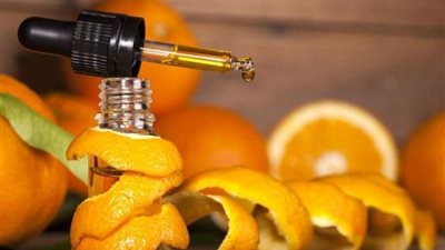 دلع جسمك.. زيت البرتقال يساعد على السعادة والاسترخاء