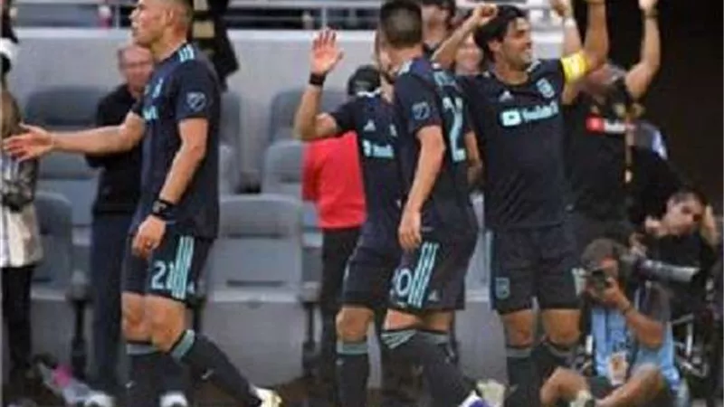 جالاكسي يخسر أمام نيو انجلاند في الدوري الأمريكي