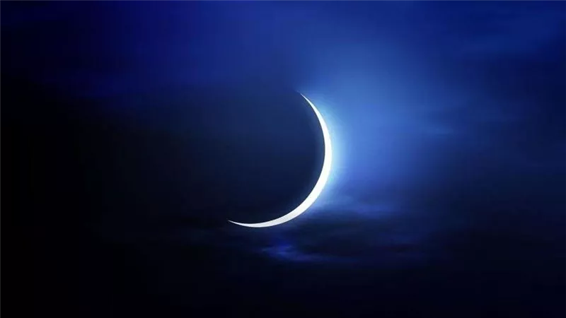 ليبيا تتراجع وتعلن الثلاثاء أول أيام عيد الفطر