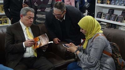 توفيق عكاشة: كتاب 