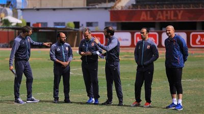 تغييرات مرتقبة في الجهاز الفني للأهلي