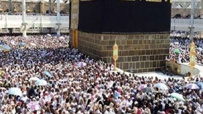 مطار القاهرة يستقبل 3 آلاف معتمر عائدين من السعودية