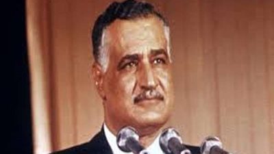 المسؤولية وحب الشعب.. حكاية رئيس أراد التنحي عن منصبه